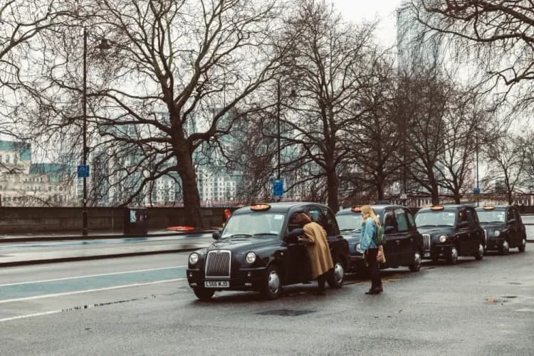 UK Taxi and Private Hire Statistics: 2026 Data and Trends
