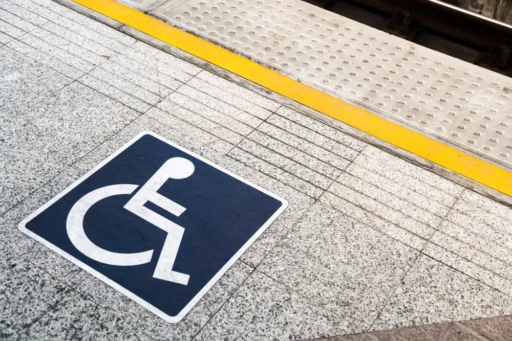 08. Accessibility an important caveat on the Piccadilly line.webp
